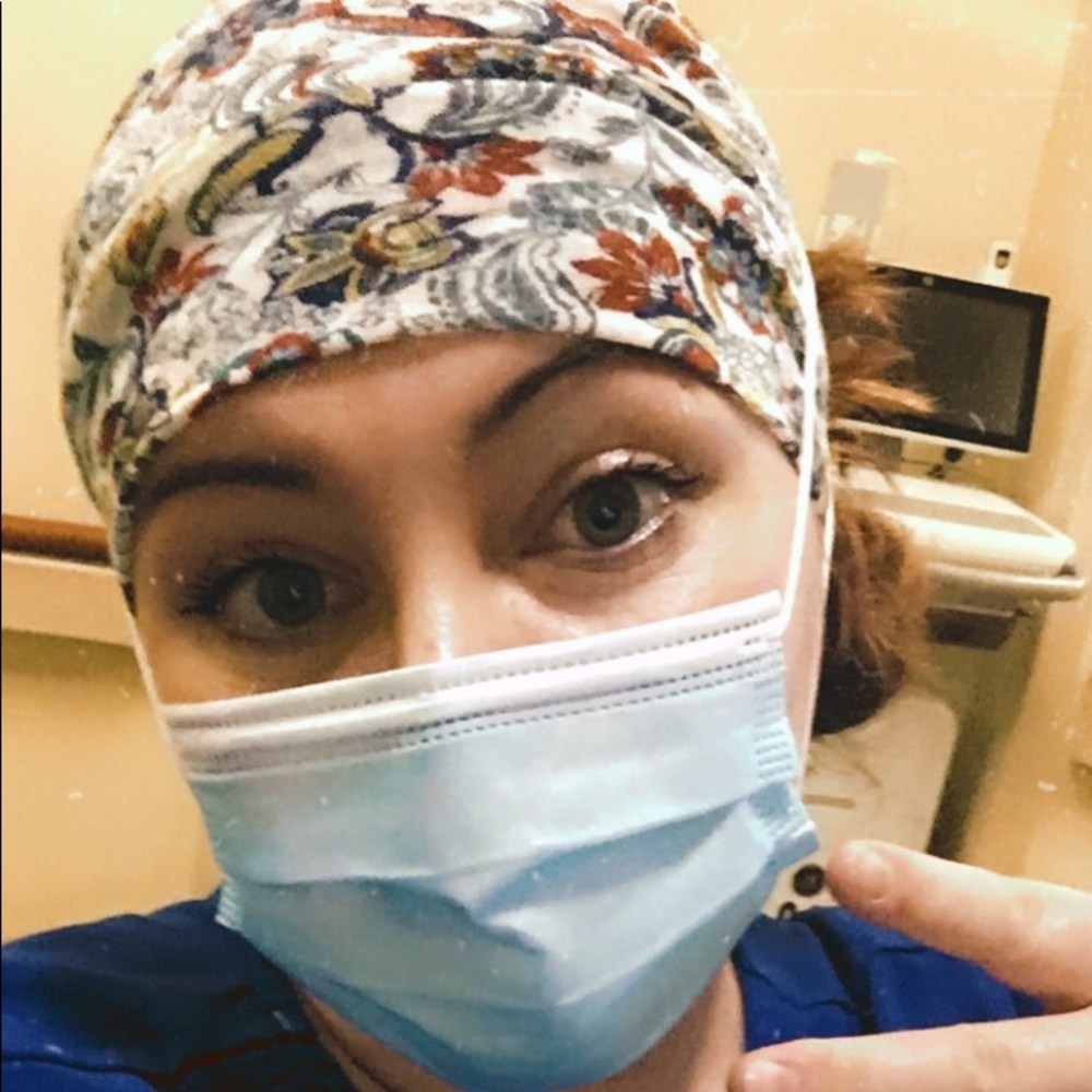 Meet your Posher, Kelli